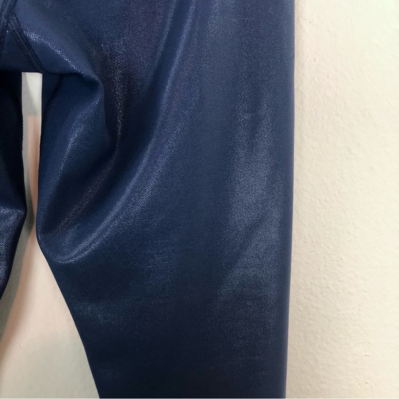 Zyia Active Liquid Shimmer Blue 7/8 Leggings - Picture 5 of 10